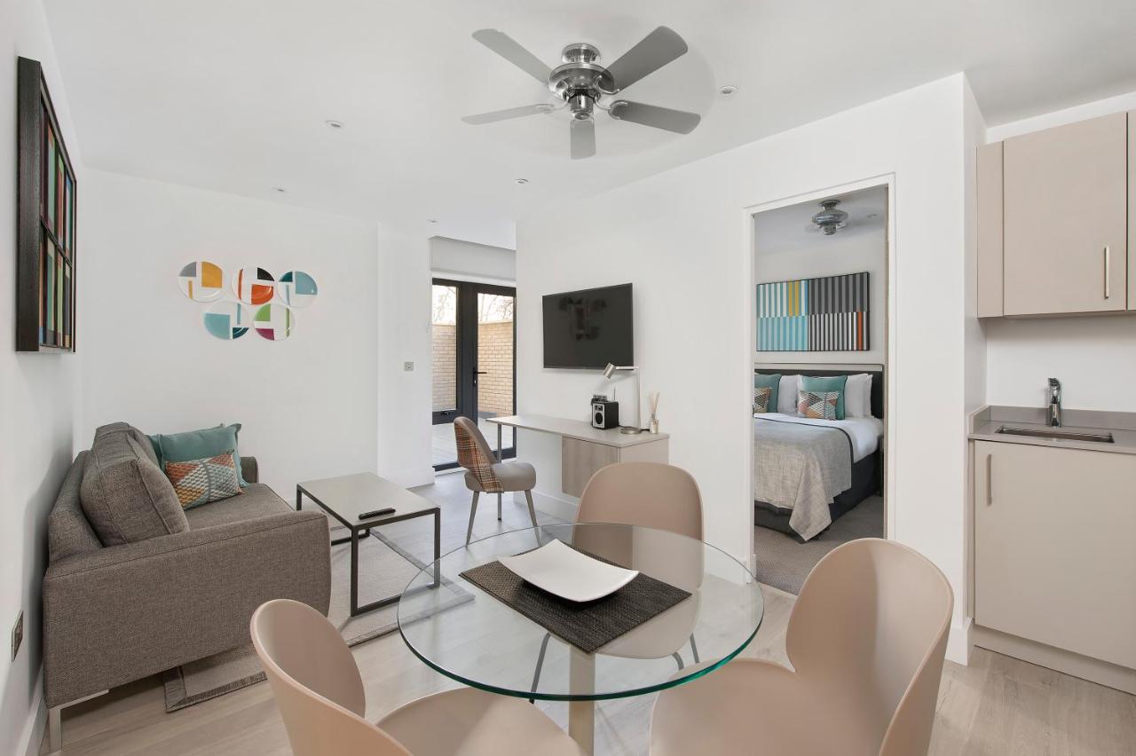 Q Square By Supercity Aparthotels Brighton ภายนอก รูปภาพ