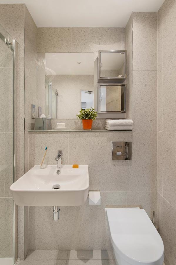 Q Square By Supercity Aparthotels Brighton ภายนอก รูปภาพ
